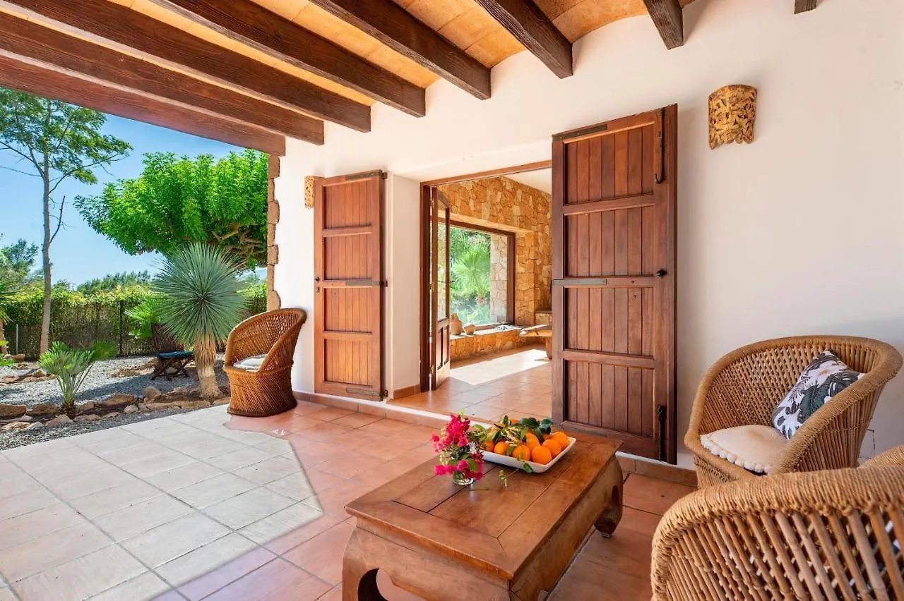 Villa Can Joan Simona San José Spanje